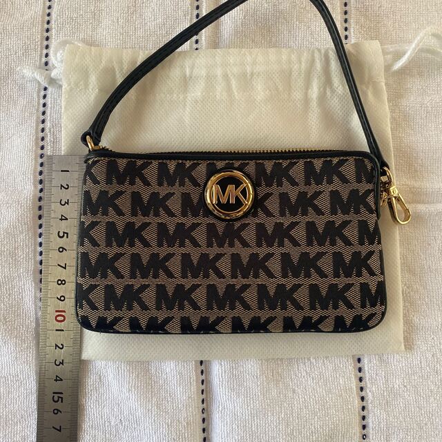 Michael Kors(マイケルコース)のマイケルコースポーチ レディースのファッション小物(ポーチ)の商品写真