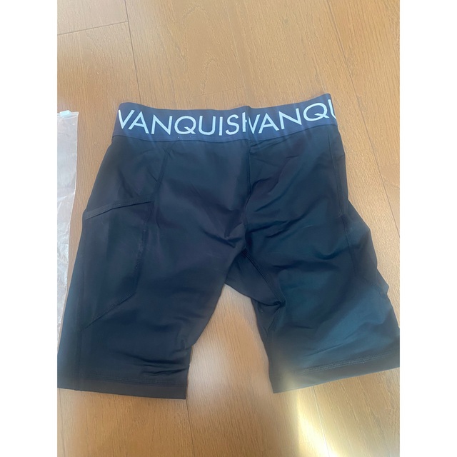 VANQUISH(ヴァンキッシュ)のVANQUISH CORE  BLACK TRAINING PANTS メンズのパンツ(その他)の商品写真