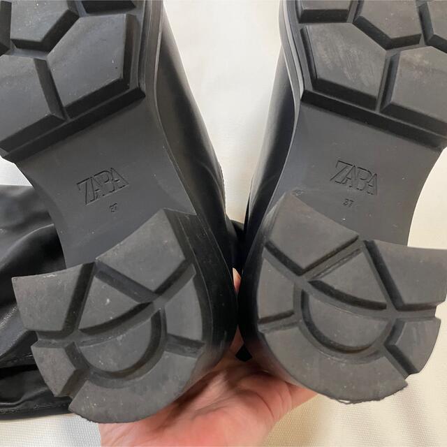 ZARA(ザラ)のZARA ニーハイブーツ レディースの靴/シューズ(ブーツ)の商品写真