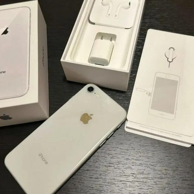 通販販売が好調 美品 iPhone 8 64GB シルバー アイフォン SIMフリー 箱 ...