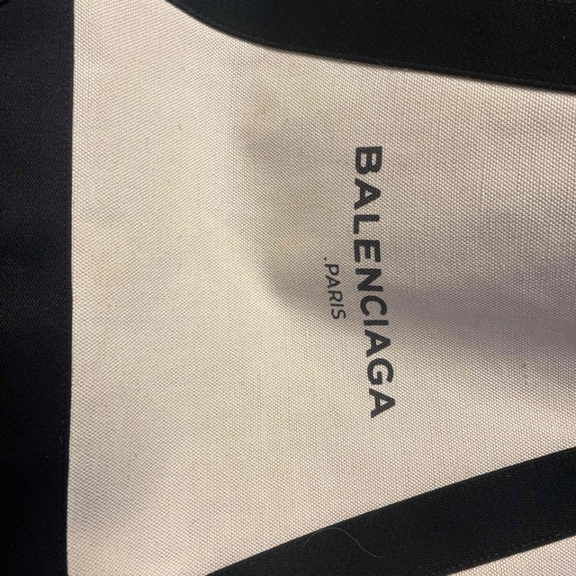 Balenciaga(バレンシアガ)のbalenciagaバレンシアガ　トートバッグ　本物 レディースのバッグ(トートバッグ)の商品写真