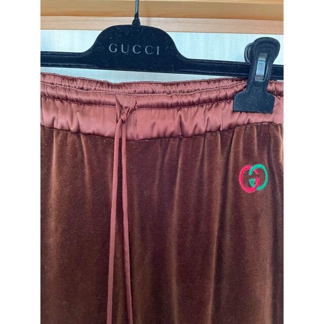 Gucci(グッチ)の値下げ❗️GUCCI ベロアパンツ レディースのパンツ(カジュアルパンツ)の商品写真