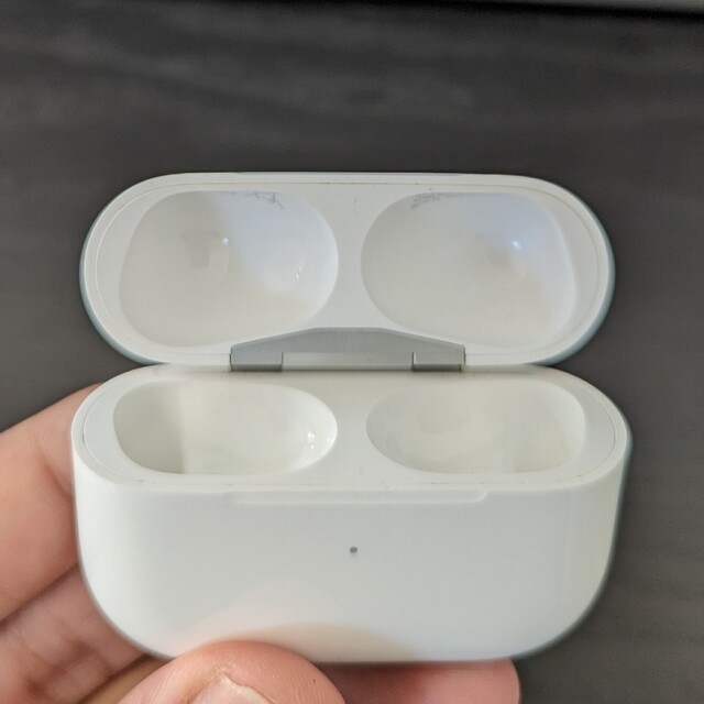 Apple　airpods pro エアポッズ プロ