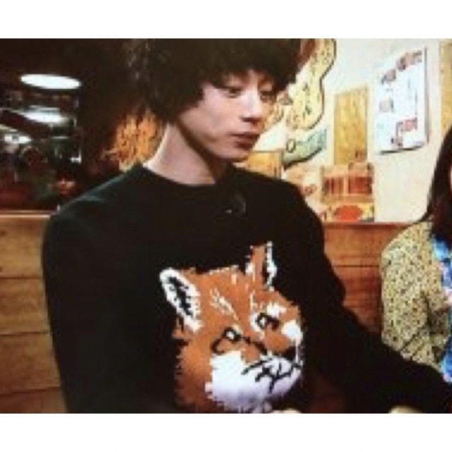 MAISON KITSUNE'(メゾンキツネ)のMAISON KITSUNE メゾンキツネ  ニット　　　　　　フォックスヘッド メンズのトップス(ニット/セーター)の商品写真