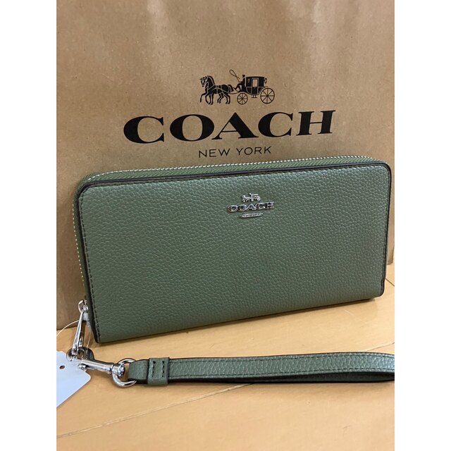 値下げ　新品　送料無料 COACH 長財布  ストラップ ラウンドジップ