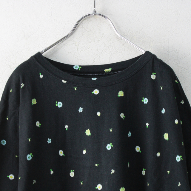 franche lippee(フランシュリッペ)のfranche lippee フランシュリッペ 花と動物柄Tシャツ チュニック M/ブラック【2400013044868】 レディースのトップス(Tシャツ(半袖/袖なし))の商品写真