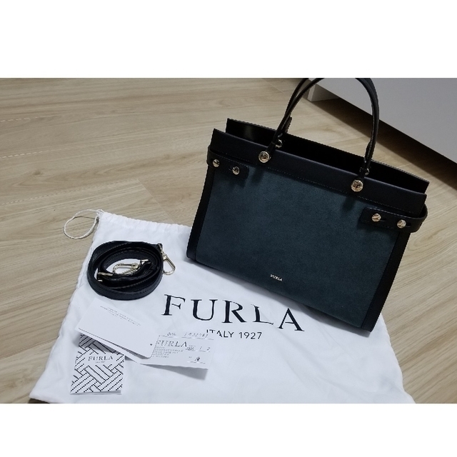 FURLA　フルラ　トートバッグ　ハンドバッグ