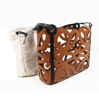 LOEWE ロエベ  アナグラムカットアウト トート スモールバッグ 鞄 イタリア正規品 A821Q05X01 1100 新品