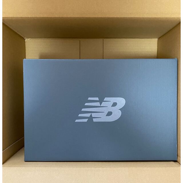 New Balance(ニューバランス)のNハリウッド×INVINCIBLE×ニューバランス M2002RXH 27 メンズの靴/シューズ(スニーカー)の商品写真