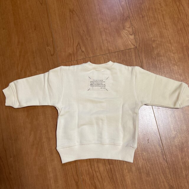 petit main(プティマイン)の最終値下げ‼️　新品　petit main ベビー服　Tシャツ　長袖　80センチ キッズ/ベビー/マタニティのベビー服(~85cm)(Ｔシャツ)の商品写真