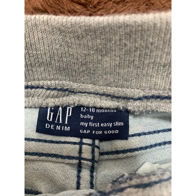 babyGAP(ベビーギャップ)のBaby GAP ジーンズ キッズ/ベビー/マタニティのキッズ服男の子用(90cm~)(パンツ/スパッツ)の商品写真