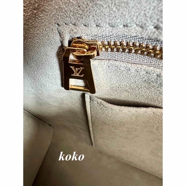 LOUIS VUITTON - モモ様専用 ルイヴィトン 花柄オンザゴーMM M21233の