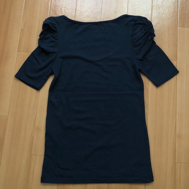 ZARA(ザラ)のZARA 袖ドレープTシャツ レディースのトップス(Tシャツ(半袖/袖なし))の商品写真