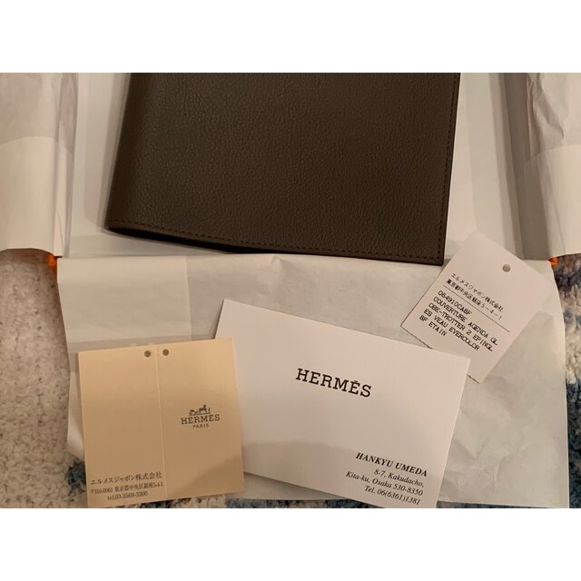 Hermes(エルメス)のほぼ新品◆エルメス　アジェンダカバー　エタン メンズのファッション小物(手帳)の商品写真