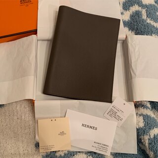 エルメス(Hermes)のほぼ新品◆エルメス　アジェンダカバー　エタン(手帳)