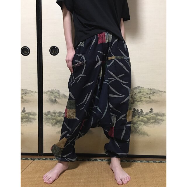 新品　サルエルパンツ　メンズ　ネイビー　シンプル　和柄　楽ちん　部屋着　ゆるダボ メンズのパンツ(サルエルパンツ)の商品写真