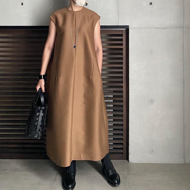 最大80%オフ! LOHENローヘン www フロントZIPフォルムロング