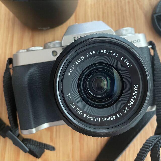 FUJIFILM X-T200 ダブル レンズキット フジフィルム xt200 スマホ/家電/カメラのカメラ(ミラーレス一眼)の商品写真