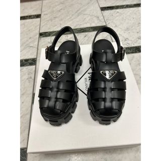 プラダ(PRADA)の【専用】プラダ　PRADA フォームラバーサンダル　35 ブラック(サンダル)