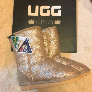 アグ(UGG)のUGGムートン　新品タグ付き(ブーツ)