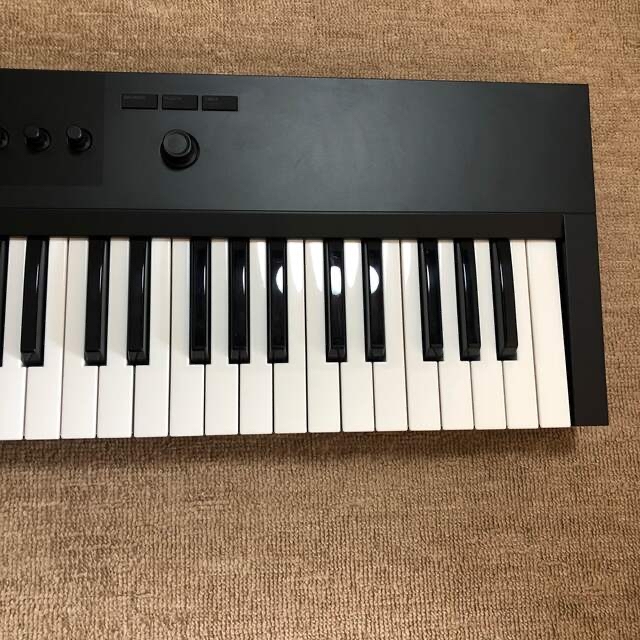 【美品】KOMPLETE KONTROL A61 4