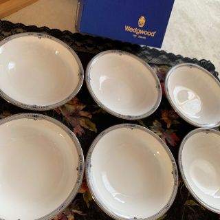 ウェッジウッド(WEDGWOOD)のウエッジウッド　アムハースト　プレート　サラダソーサー　未使用(食器)