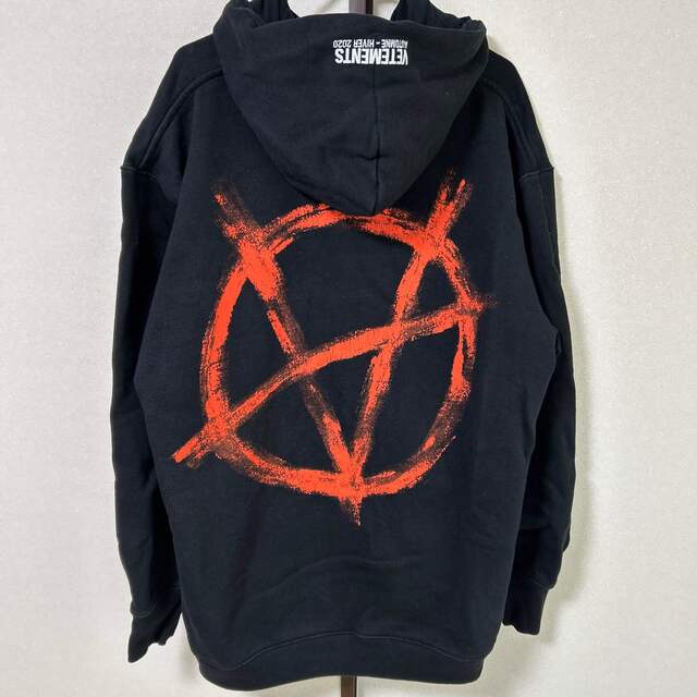 vetements バック　アナーキー　パーカー　貴重　anarchy