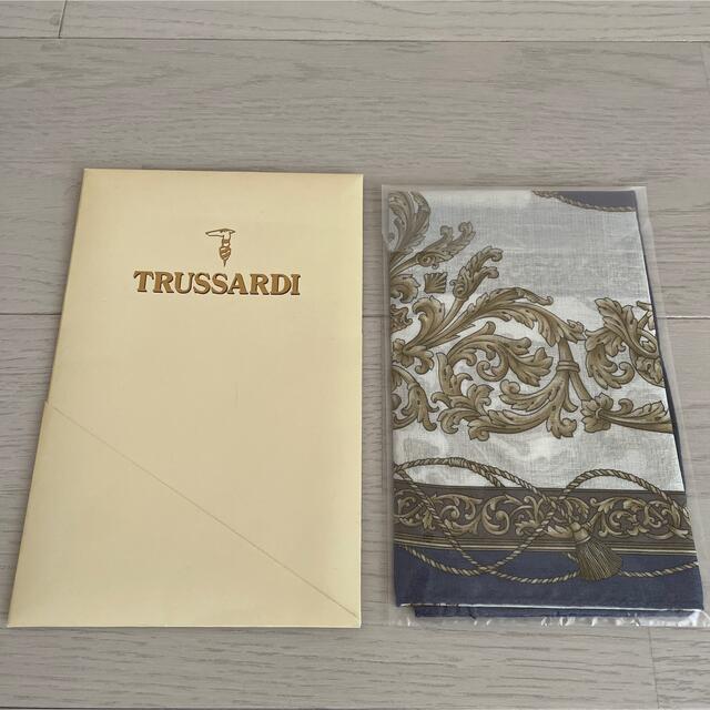 Trussardi(トラサルディ)のトラサルディ　ハンカチ　新品未使用 レディースのファッション小物(ハンカチ)の商品写真