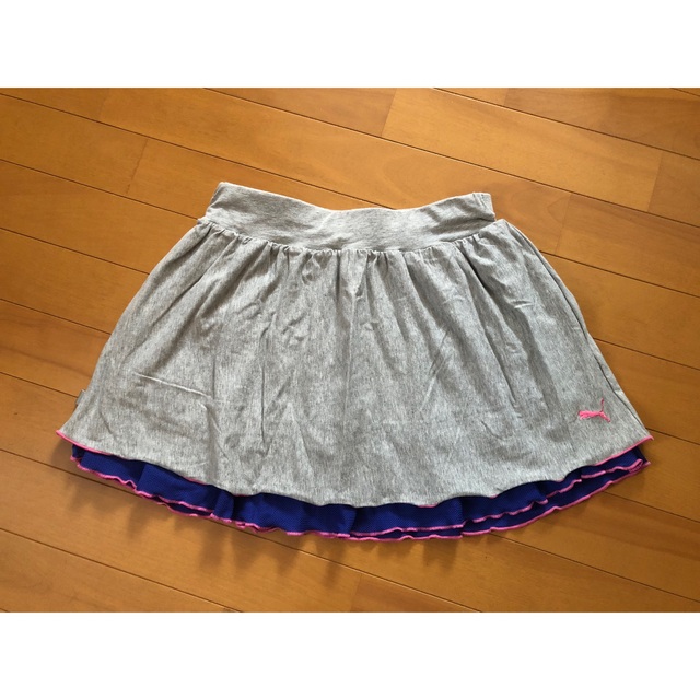 PUMA(プーマ)のスカート(リバーシブル)150cm キッズ/ベビー/マタニティのキッズ服女の子用(90cm~)(スカート)の商品写真