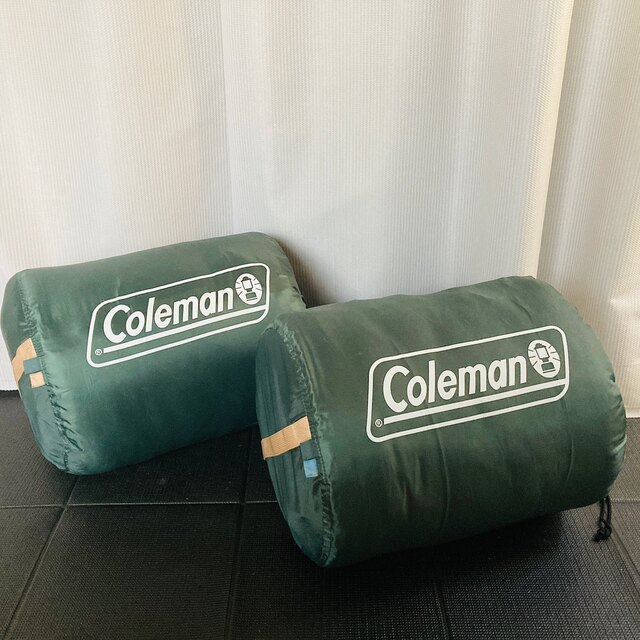 Coleman(コールマン)のColeman Sleeping Bag コールマン 寝袋 2個セット スポーツ/アウトドアのアウトドア(寝袋/寝具)の商品写真
