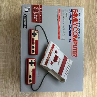 Nintendo  ニンテンドークラシックミニ ファミリーコンピュータ(家庭用ゲーム機本体)