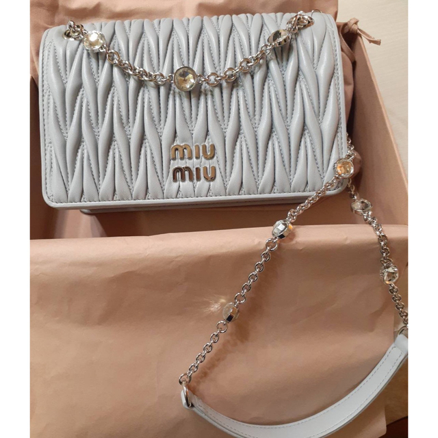 通販再入荷】 miumiu - miumiu マテラッセミニバッグの通販 by RIRU's