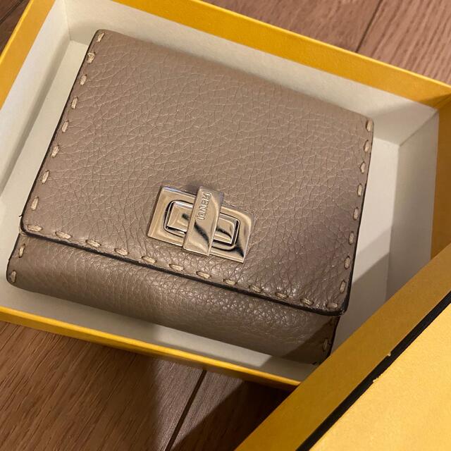 FENDI(フェンディ)のFENDI フェンディ 財布 レディースのファッション小物(財布)の商品写真