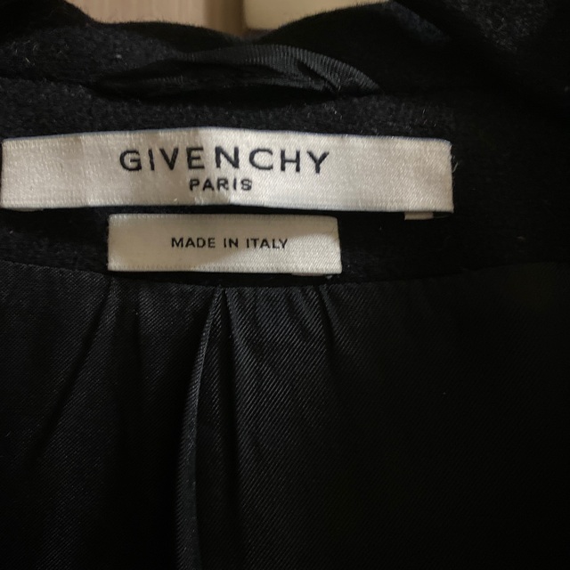 GIVENCHY(ジバンシィ)のジバンシー　ショートコート レディースのジャケット/アウター(ピーコート)の商品写真