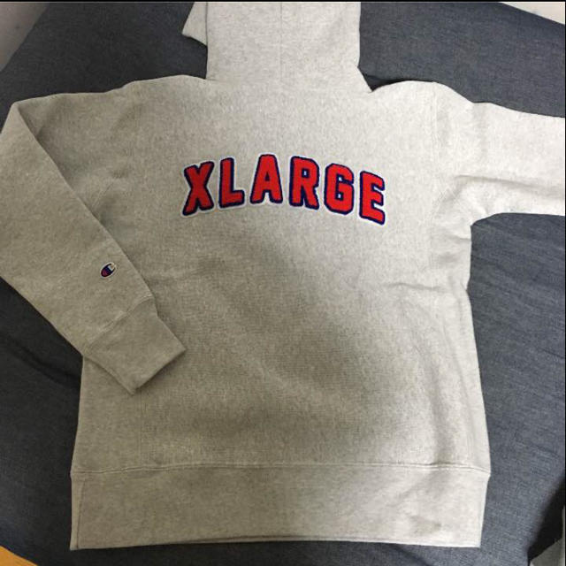 XLARGE(エクストララージ)の値下げ x-large チャンピオン タグ付き M パーカー フーディー メンズのトップス(パーカー)の商品写真