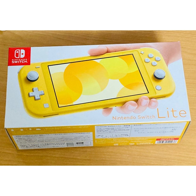 ニンテンドーSwitch ライト　イエロー