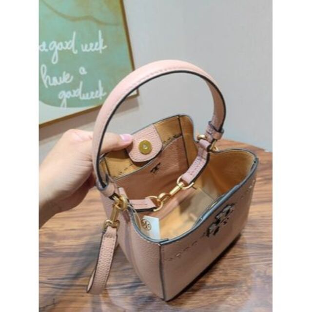 122-CCA TORY BURCH トリーバーチ ショルダーバッグ ロゴ seven-health.com