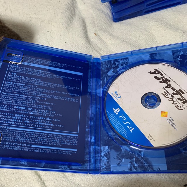 アンチャーテッド コレクション（Best Hits） PS4 エンタメ/ホビーのゲームソフト/ゲーム機本体(家庭用ゲームソフト)の商品写真
