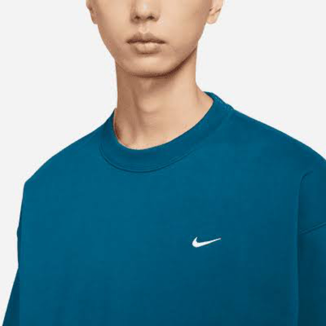 NIKE(ナイキ)のサイト完売❕ナイキ ソロ スウッシュ フリースクルー メンズのトップス(スウェット)の商品写真