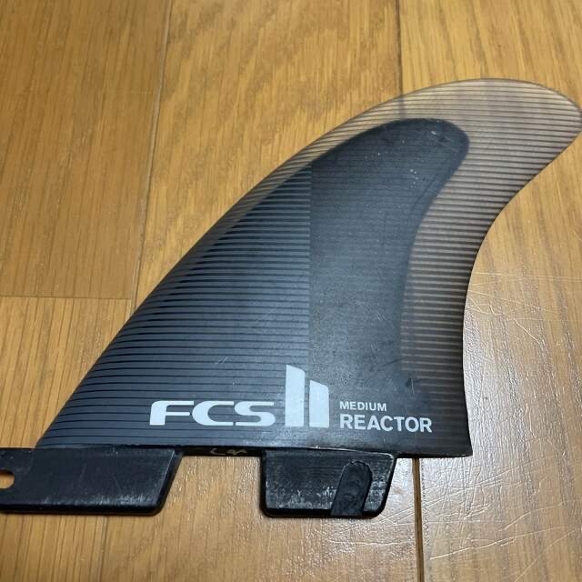 FCS2 リアクター ミディアム Mサイズ  スポーツ/アウトドアのスポーツ/アウトドア その他(サーフィン)の商品写真