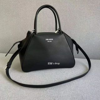 プラダ ショルダーバッグ(レディース)(エナメル)の通販 300点以上 ...