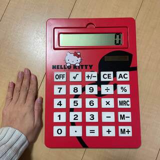 ハローキティ(ハローキティ)のA4サイズ  電卓(オフィス用品一般)