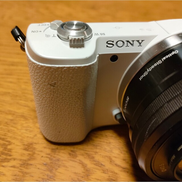 SONY(ソニー)の【チャマサゲ様専用】SONY ソニー α5100 改造 フルスペクトル スマホ/家電/カメラのカメラ(ミラーレス一眼)の商品写真