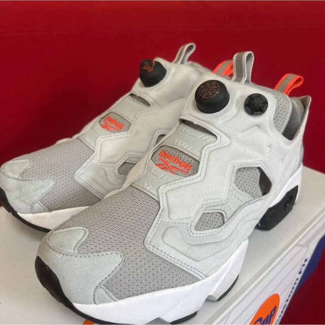 1332【極美品】Reebok リーボック ポンプフューリー 黒 青 ほぼ新品