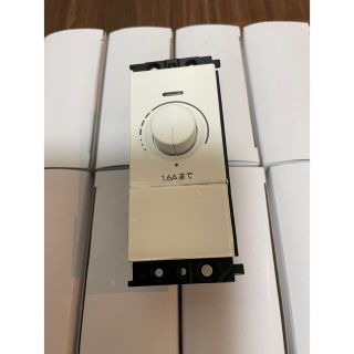 東芝 WDG9001 LED調光器ON・OFFスイッチ付 プレート別売 | www.trevires.be