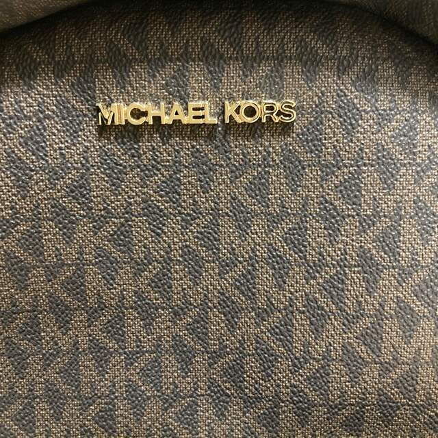 Michael Kors(マイケルコース)の専用美品　マイケルコース  スタッズリュック レディースのバッグ(リュック/バックパック)の商品写真