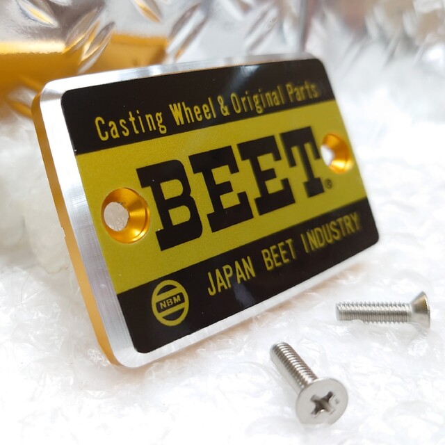 ■XJR/ZRX/ゼファー他 汎用純正マスタータンクキャップ【BEET】黒金 自動車/バイクのバイク(パーツ)の商品写真