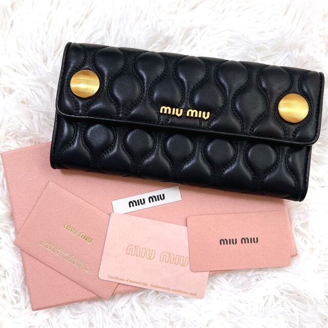 希少✨MIU MIU ミュウミュウ財布　新品　長財布　黒