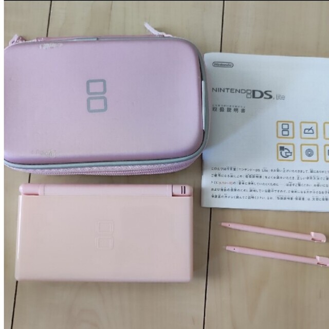 DS Lite ピンク、電子書籍 エンタメ/ホビーのエンタメ その他(その他)の商品写真