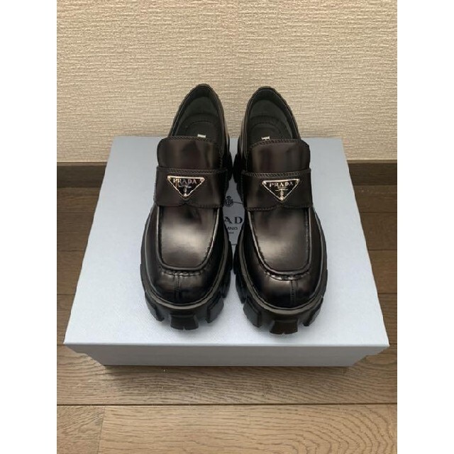 正式的 PRADA ローファー ブラッシュドレザー モノリス プラダ prada